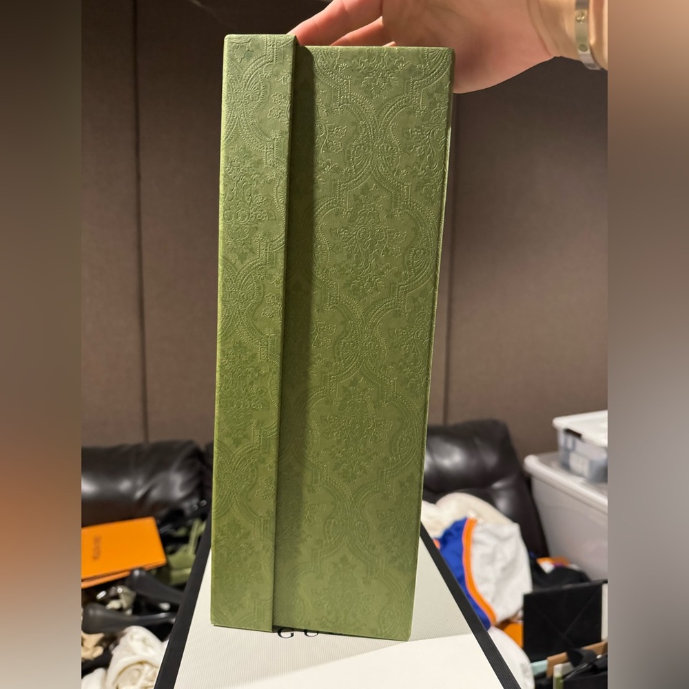 Gucci Box - Picture 3 of 11